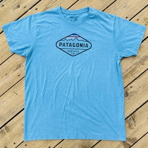 Camiseta Patagonia Ventura California Fitz Roy Crest Logo Calce Ajustado Azul XXL 2015 - Imagen 1 de 8