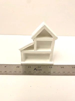 Estante miniatura para casa de muñecas Foto 1 de 4