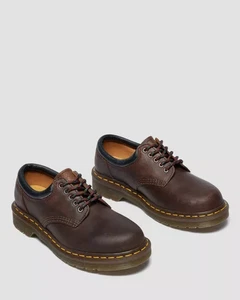 Zapatos informales Dr. Martens 8053 Crazy Horse de cuero EE. UU.:11, marrón oscuro, P1 (C493T) - Imagen 1 de 4