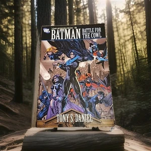 Batman: Battle for the Cowl Paperback de Daniel, Tony DC Universe - Imagen 1 de 4