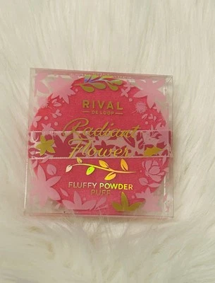 Rival De Loop Radiant Flower Fluffy Powder Puff - Bild 1 von 2