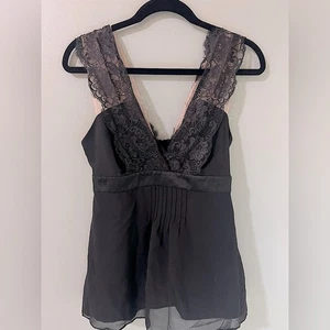 BCBG MAXAZRIA Babydoll Bluse Seide Spitze Lagenlook V-Ausschnitt schwarz Gr. Small - Bild 1 von 7