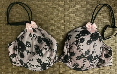 Women Vintage H&M Padded Demi Underwire Push-up Bra Size 34 C - Image 1 of 4