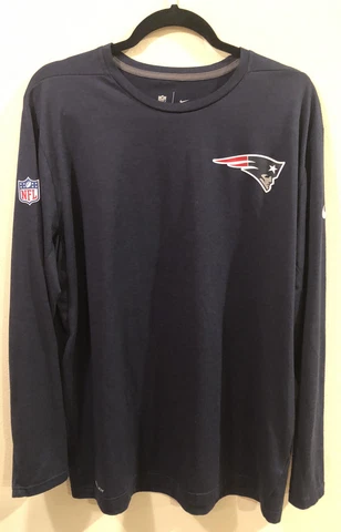 New England Patriots Nike On Field Apparel Dri-Fit Long Sleeve Shirt Men's XL Cover