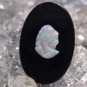 "Monet’s Muse" Coober Pedy White Opal 0.60ct Carving with Obsidian Backing - Picture 1 of 7