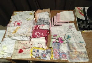 LOT OF 25 VINTAGE HANDKERCHIEF FLOWERS GOLDYLOCKS & THE THREE BEARS/WRONGWAY052 - Picture 1 of 24