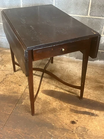 Barn find project hepplewhite drop leaf table taper legs circa 1790 hand made Cover
