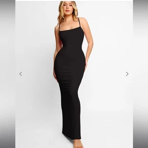 Popilush Mujer Talla M Prendas moldeadoras Suave Modal Esculpido Maxi Vestidos Negro Acolchado - Imagen 1 de 13
