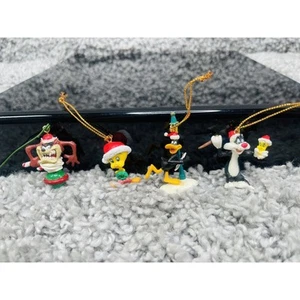 Vintage Warner Bros Cartoon Character Christmas Ornaments Lot 4 1995 - Picture 1 of 9