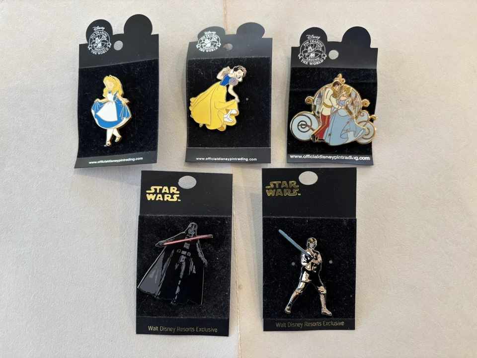5 prendedores Disney Resorts Star Wars Luke Skywalker Darth Vader Cenicienta Blancanieves Foto 1 de 4