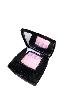 Chanel Irréelle Ombre Multi Effects Lidschatten 28 Camelia Discontinued NOS - Bild 1 von 3