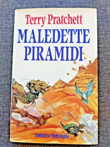 Terry Pratchett - MALEDETTE PIRAMIDI - Sonzogno 1994 (1° ediz.) - Foto 1 di 3