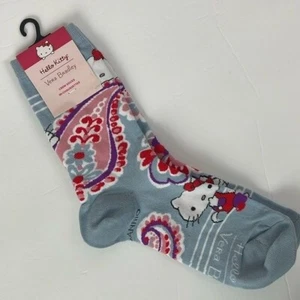 Vera Bradley Hello Kitty Sanrio Paisley Crew Socks NEW Women's Sz 5-10 - Picture 1 of 8