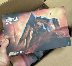 HIYA EBG0081 Monster Female MUTO 15cm Actionfigur Modell Spielzeug AUF LAGER - Bild 1 von 11