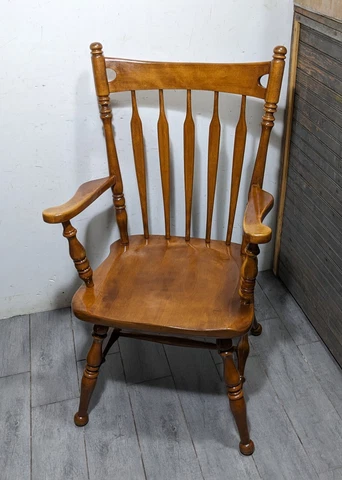 Vintage Ethan Allen Heirloom Nutmeg Maple Arrow Back Dining Arm Chair 10-6060A B Cover