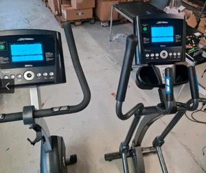 2x Lifefitness Gerät aus Insolvenz, C1, E1, MwSt - Bild 1 von 12