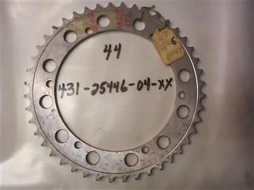 IT425 YZ465 YAMAHA REAR SPROCKET 431-25444-04-XX SP AL - Image 1 of 1