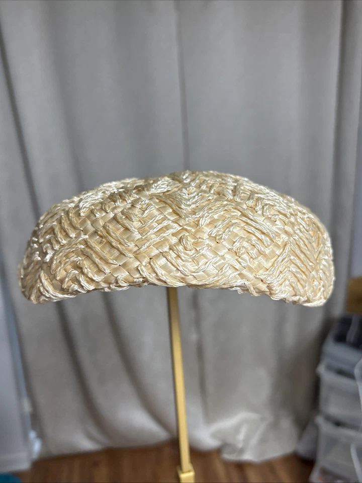 Vintage Kay & Guy Anderson New York Straw Pillbox Woven Hat  50s 60s -Size 22.5 - Image 1 of 4