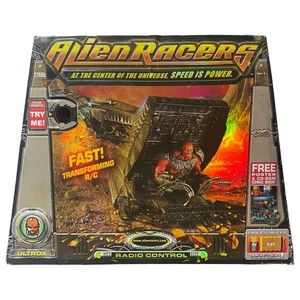 Alien Racers Ultrox Radio Control 27 mhz RC with Poster and CD Rom by MGA - Picture 1 of 3