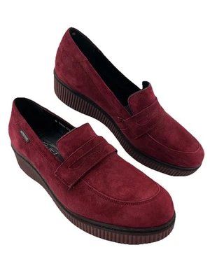 Mocasines sin cordones de gamuza borgoña Mephisto Ermia talla 10 EE. UU. Foto 1 de 4
