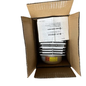 Nitto Kohki Medo Linear Compressor (Air) Model AC902-A1031-A6-001 *New* - Picture 1 of 9