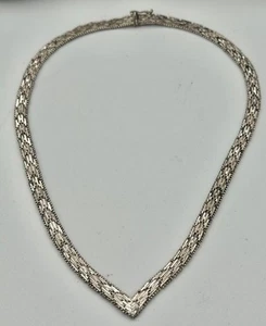 Italy 925 Sterling Silver V Collar Necklace Woven Beaded Edge Box Clasp 29g - Picture 1 of 6