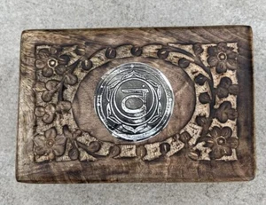 Caja de madera de chakra tallada a mano almacenamiento de joyas - ¡ENVÍO RÁPIDO!¡! - Imagen 1 de 10