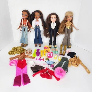Muñeca Bratz lote de 4 con ropa extra zapatos - Imagen 1 de 11