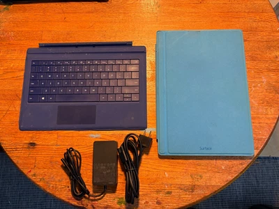 Microsoft Surface Pro 3 256GB, Wi-Fi, 12 inch - Silver - Image 1 of 4