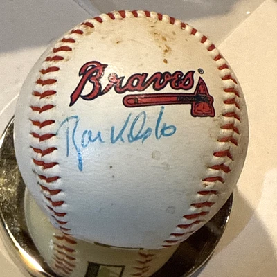 Logotipo de béisbol autografiado por Ryan Klesko de los Atlanta Braves Foto 1 de 3