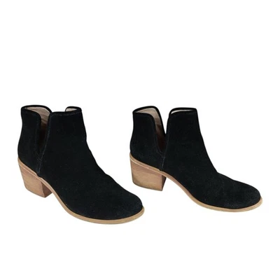 Hinge Ankle Boot Booties sz 8M Women Black Side Cuts Suede Leather 2.5" Western - Image 1 of 4
