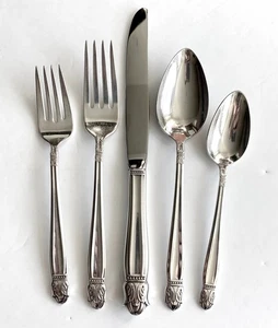 5 pc. Danish Princess Silverplate Place Setting- Holmes & Edwards Flatware - Picture 1 of 6
