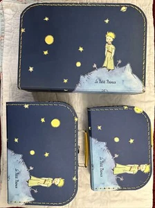 Le Petit Prince Brotdose Karton Eimer Versorgungsbox Vintage 1997 LEER dunkelblau - Bild 1 von 24