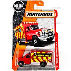 Ambulancia Ford F-350 2017 Matchbox #77 roja - MBX Heroic Rescue - 1:64 Mattel DVK87 - Imagen 1 de 2