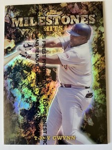  1999 Finest Milestones Hits Refractor  Tony Gwynn M-1  # 0852/3000 Padres OF 