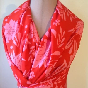 Dressmaking fabric spun viscose 1 1/2 metres - Picture 1 of 3