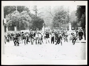 5 photo originale Dijon manifestation contre finale Foot en Argentine . 1978 - Imagen 1 de 5