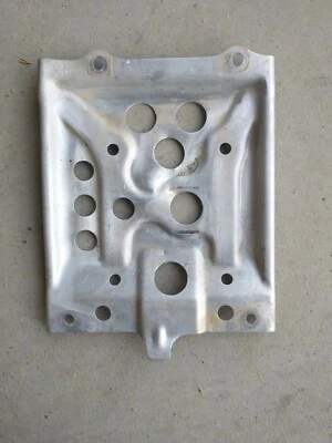 Cuadro de motor Honda Fourtrax TRX250X 1987-1988 placa de deslizamiento Foto 1 de 4