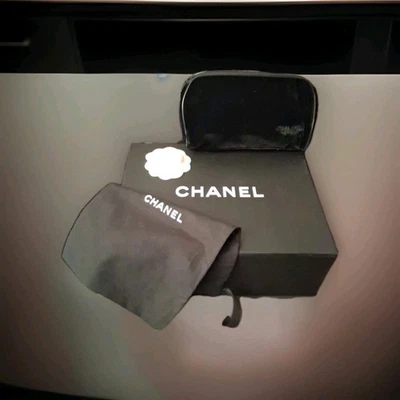  3xCHANEL Parfums Black Velvet Cosmetic Makeup Bag,   Magnetic Box, Dust Bag - Image 1 of 4
