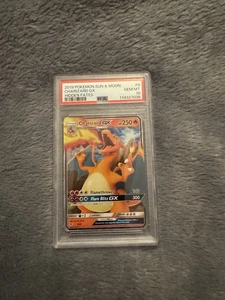 Pokemon - Charizard GX - Full Art Holo #9/68 - Hidden Fates  - PSA 10 - Picture 1 of 2