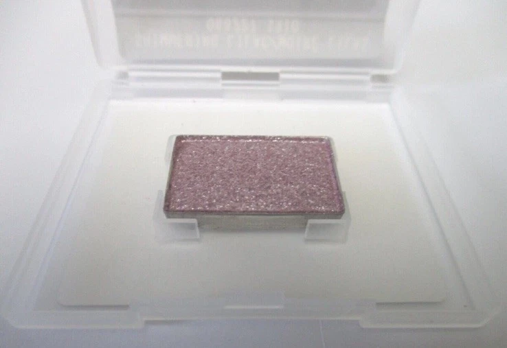 Mary Kay Mineral Eye Color #068227 SHIMMERING LILAC .05 oz NEW Free Shipping - Image 1 of 2