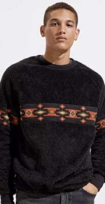 Urban Outfitters Mens Medium Pullover Crew Neck Sweater Black Aztec Sherpa Cozy - Image 1 of 4
