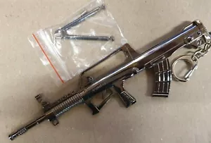 Type 95 QBZ-95 Machine Gun Assault Rifle Keyring 15cm Length UK Seller Free P&P - Foto 1 di 2