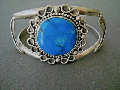 Southwestern Native American Rich Blue Turquoise Sterli Silver Feathers Bracelet - image 1 of 4