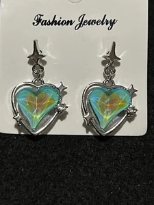 NEW Blue Green Iridescence Heart Crystals Fashion Earrings - Silver Plated 1" - Picture 1 of 8