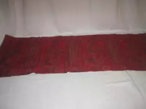 Ralph Lauren Paisley Rosso 100% Cotone Valvola Dritta Usato in Ottime Condizioni 84" x 15" - Foto 1 di 6