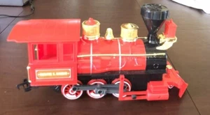 Walt Disney World Train Railroad Locomotive Engine (large) - Picture 1 of 6