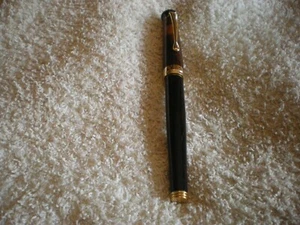 PLUMA ESTILOGRAFICA COLECCIONISTA CON CANULA DE TINTA LIQUIDA - Imagen 1 de 12