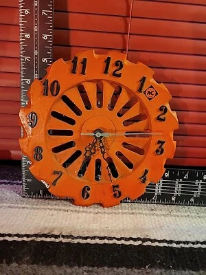 Allis Chalmers Clock - Image 1 of 2