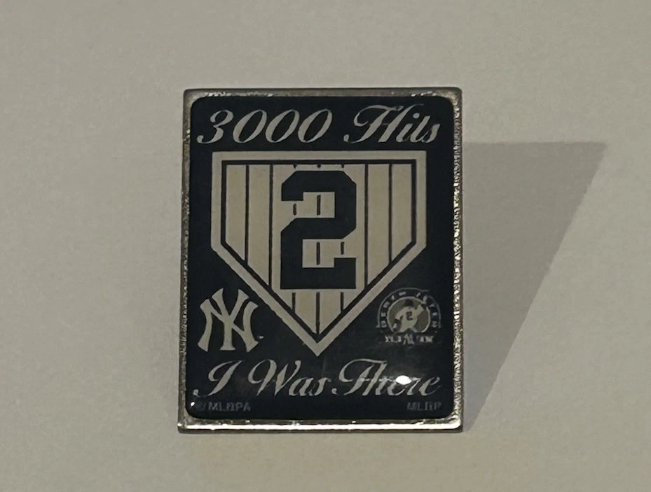 Yankees Pin Derek Jeter 3000 Hits I Was There Pin #2 New York Yankees  - Image 1 of 1